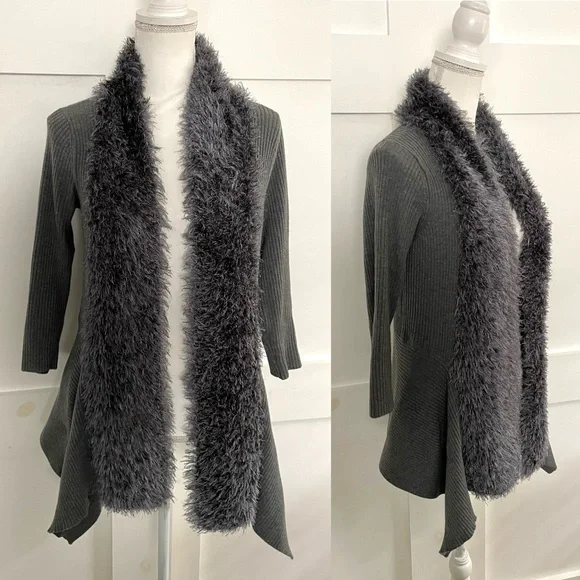 Lauren Michelle Sweaters Lauren Michelle Gray Open Sweater